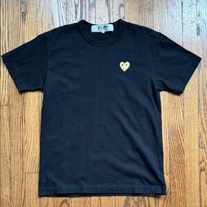 PLAY Comme des Garcons Black Tee with Gold Heart